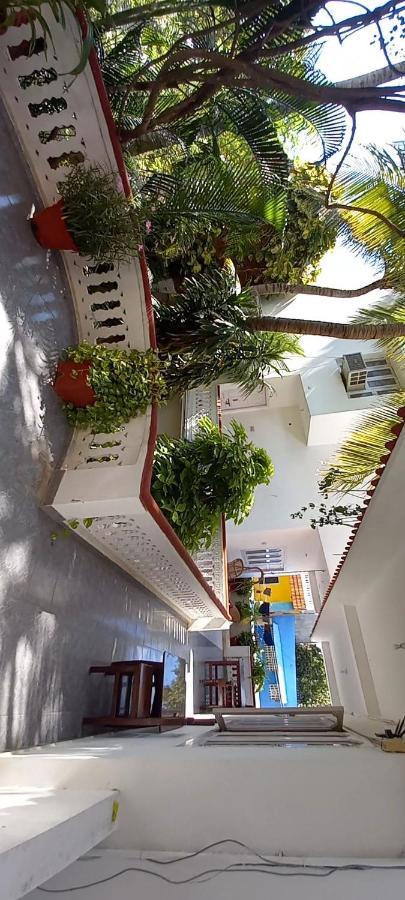 Daphne Hotel Mahabalipuram Buitenkant foto