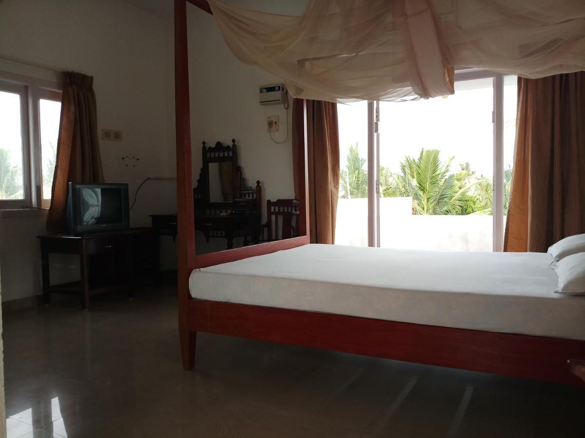 Daphne Hotel Mahabalipuram Buitenkant foto