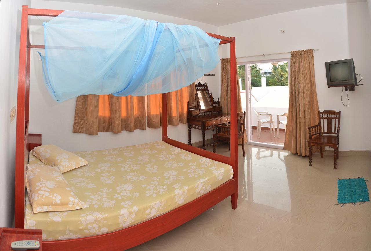 Daphne Hotel Mahabalipuram Buitenkant foto
