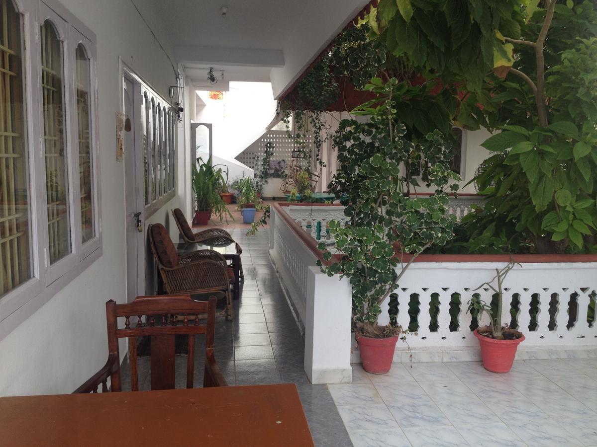 Daphne Hotel Mahabalipuram Buitenkant foto