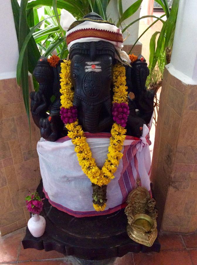Daphne Hotel Mahabalipuram Buitenkant foto