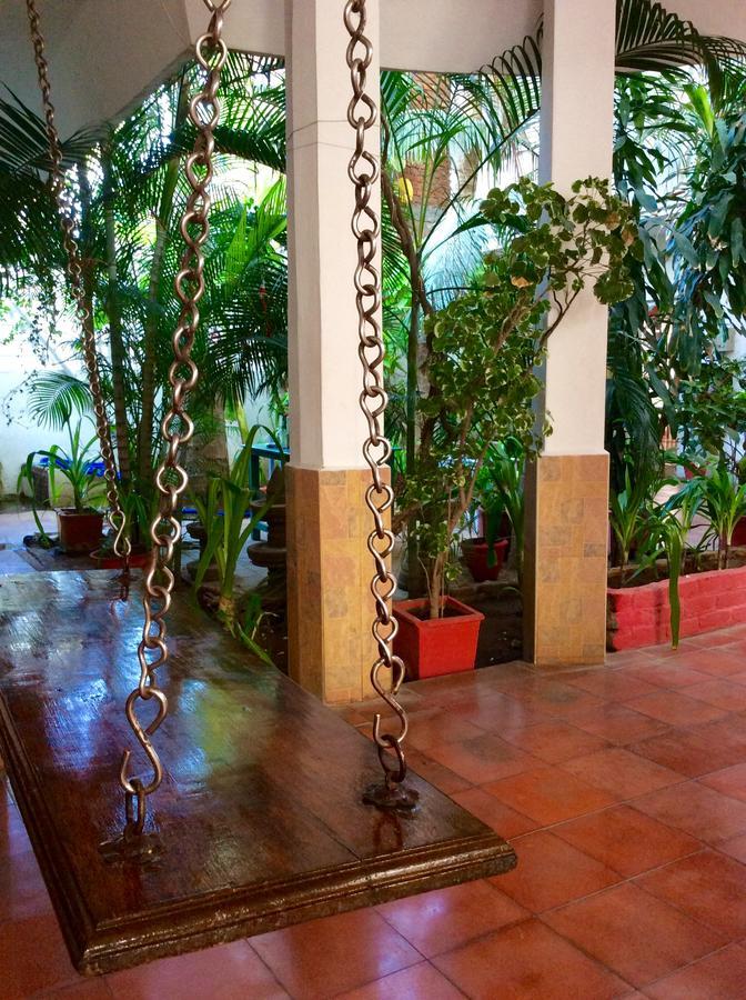 Daphne Hotel Mahabalipuram Buitenkant foto